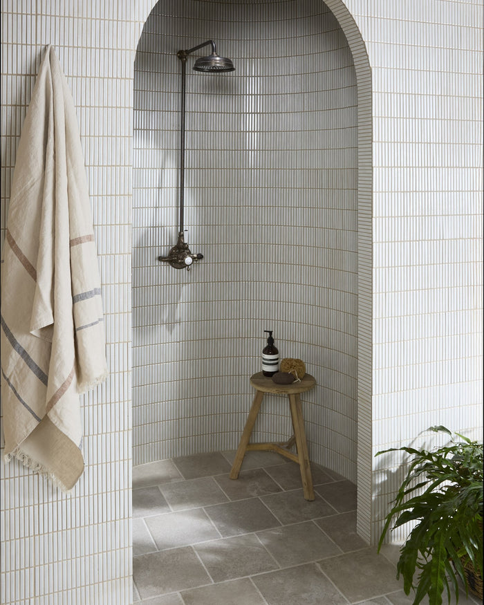 ||bamboo-porcelain-mosaic-vintage-white