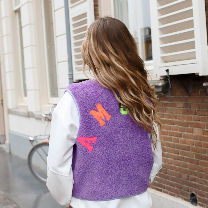 Amour gilet gekleurde letters paars