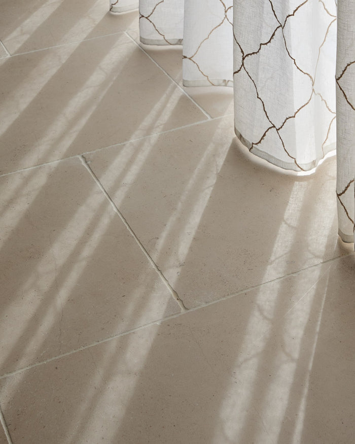 Blandford Limestone Tumbled Finish