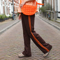 Bruine broek streep oranje