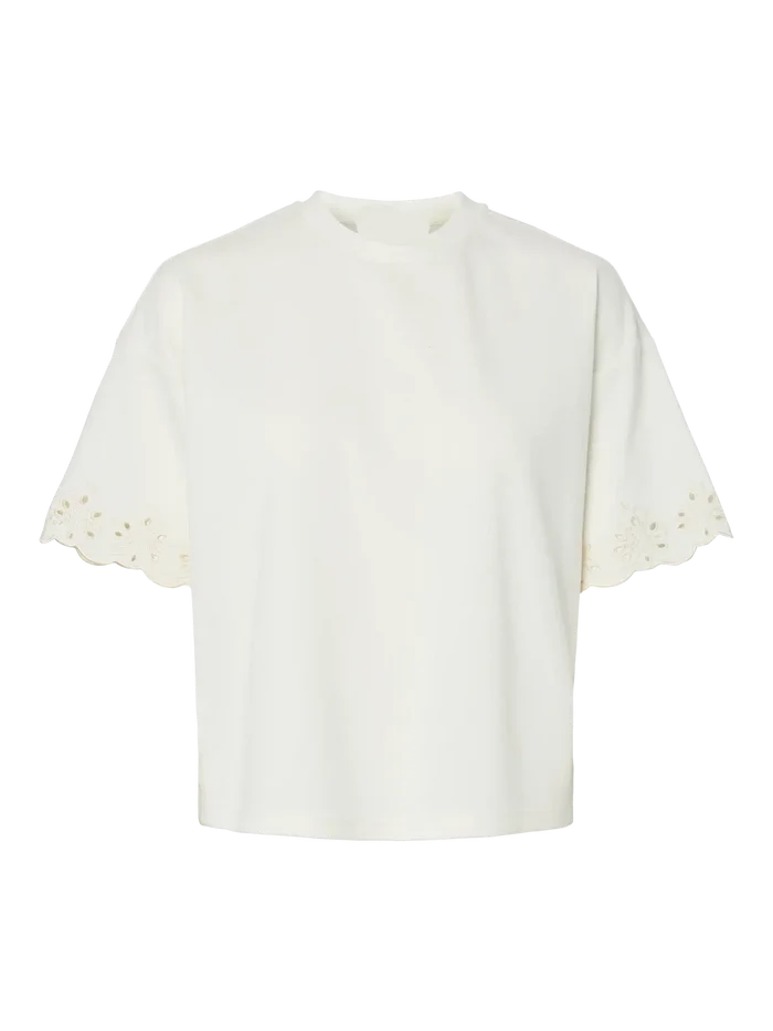 Chilli summer broderie tee cloud
