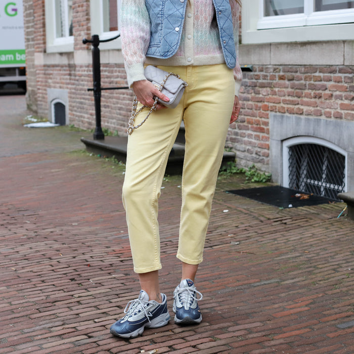 Denim jeans geel