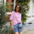 Dunne streep tee blauw roze