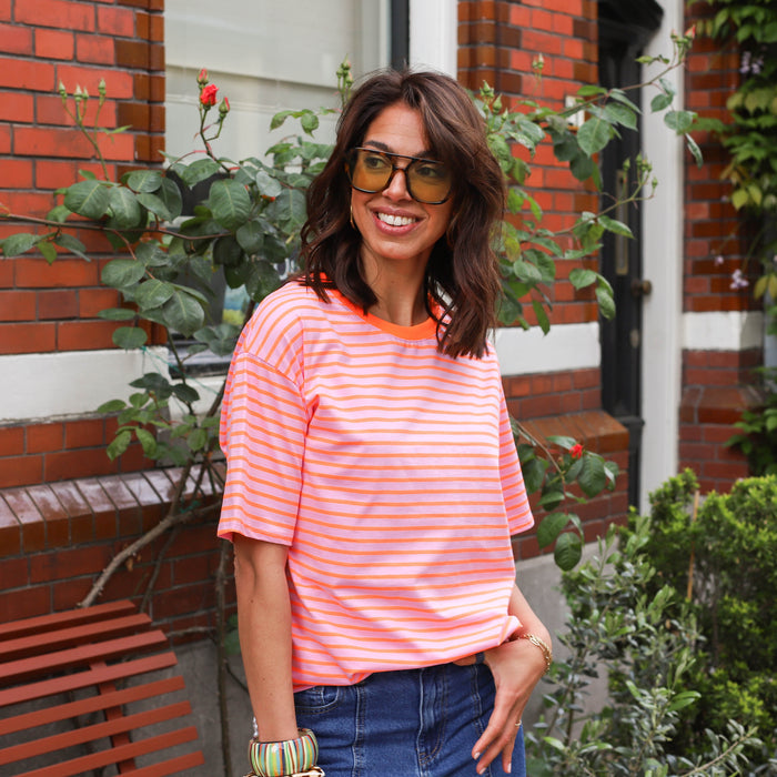 Dunne streep tee roze oranje