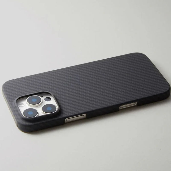 DURO® Kevlar Case for iPhone 16 — DEFF