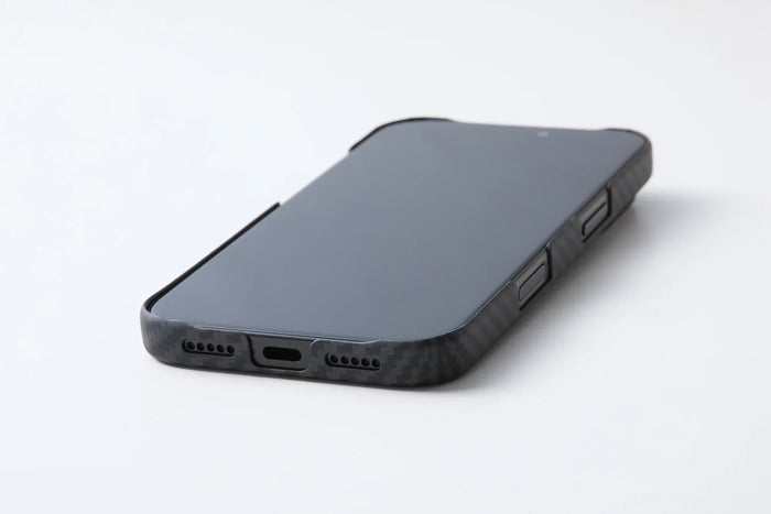 DURO® Special Edition Kevlar Case for iPhone 18 — DEFF