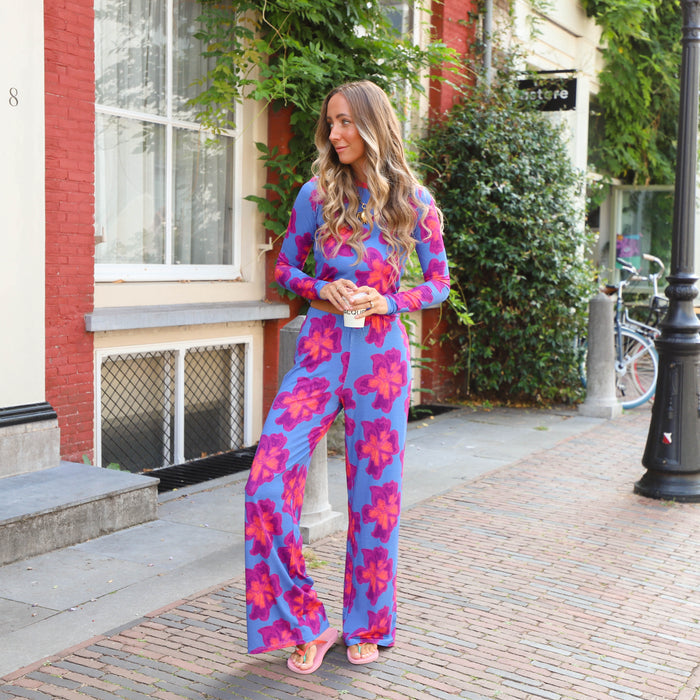 Harper & Yve Jeff longsleeve top bold flower wild aster