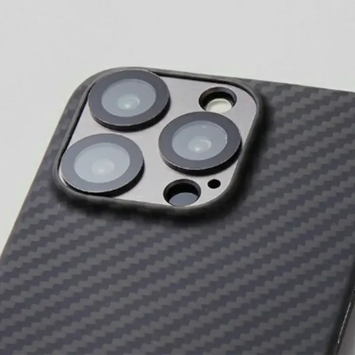 Camera lens cover for iPhone 15 Pro / Pro Max — DEFF