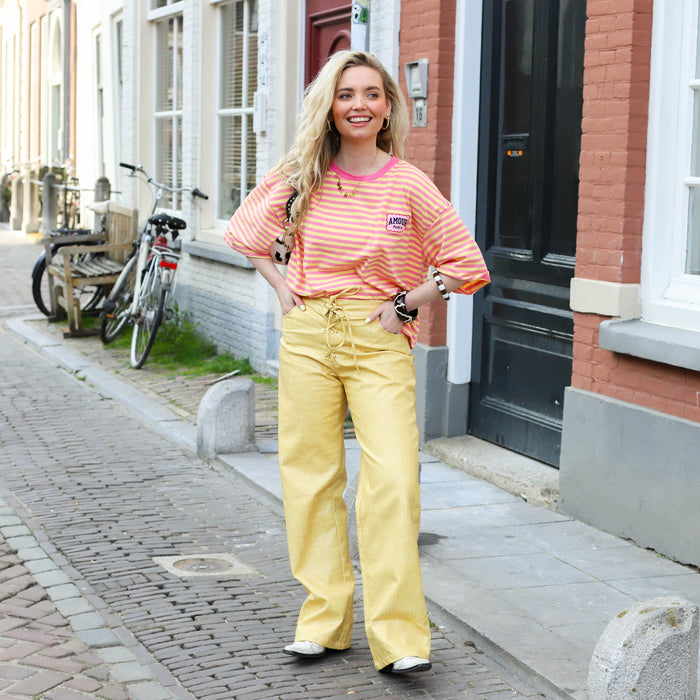 Korte mouw amour top geel fuchsia