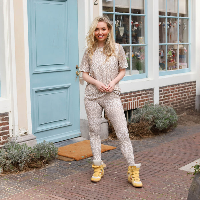Leo legging light