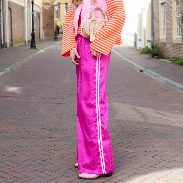 Leopard broek satijn magenta
