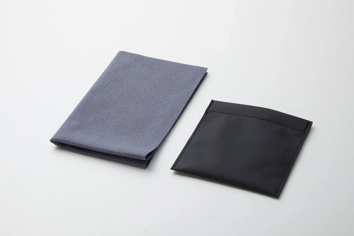 Toraysee® Z microfiber cleaning cloth for car interiors — DEFF
