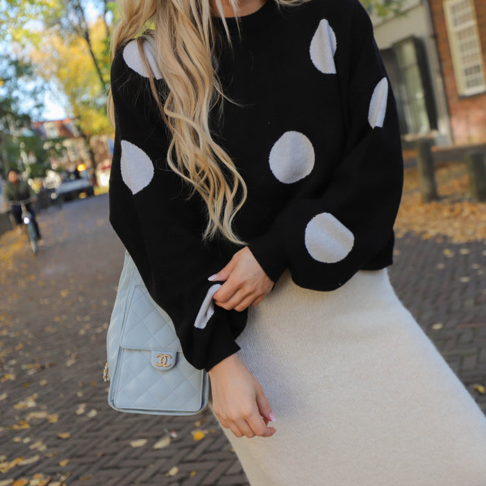 Noisy May Shyla knit black dots