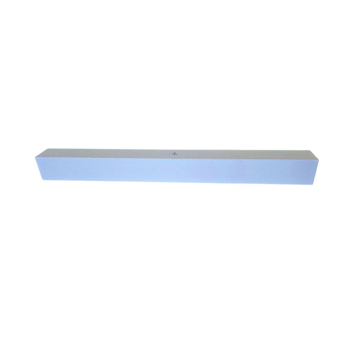 Custom curb in light blue, flat top and smooth rectangular shape