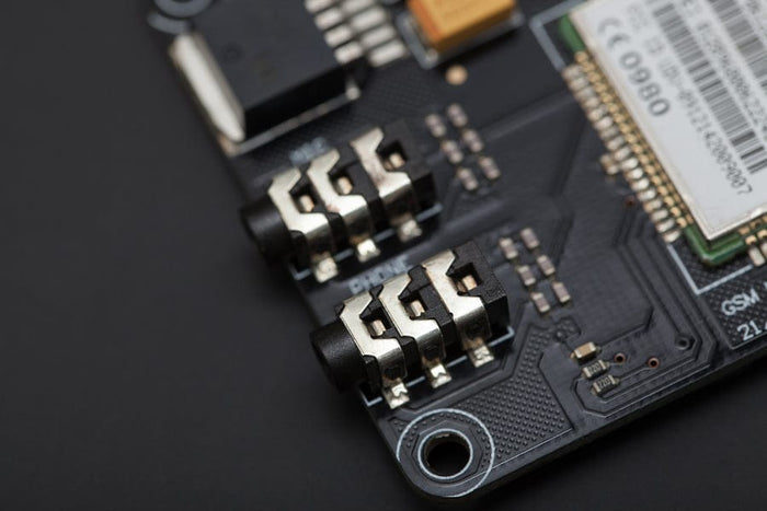 SIM900 GSM/GPRS Module [Discontinued] by DFRobot - The Pi Hut