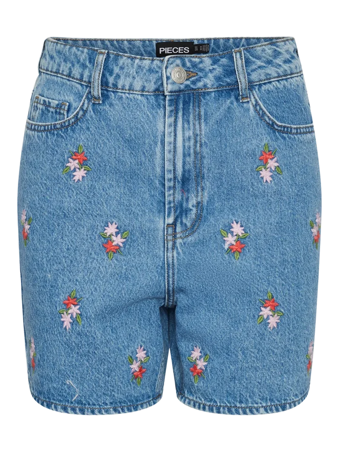 Sky shorts light blue