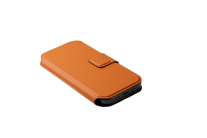 SNAPCOVER MagSafe folio case for iPhone — DEFF