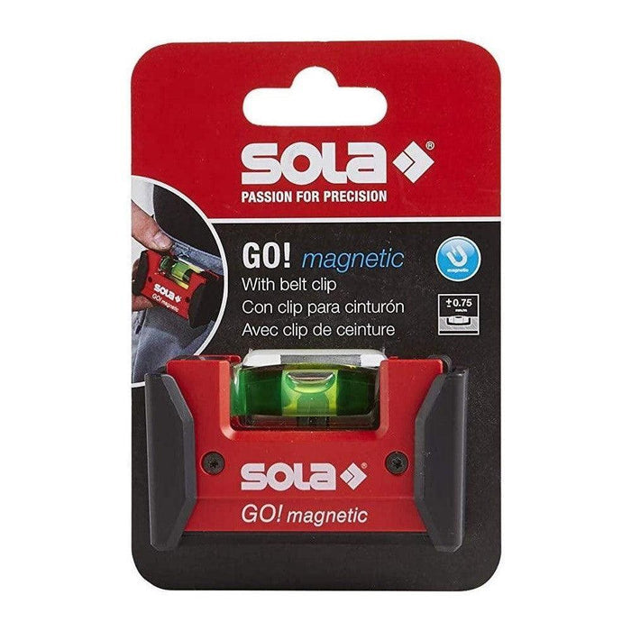Sola Go 3" magnetic pocket spirit level with belt clip, green vial