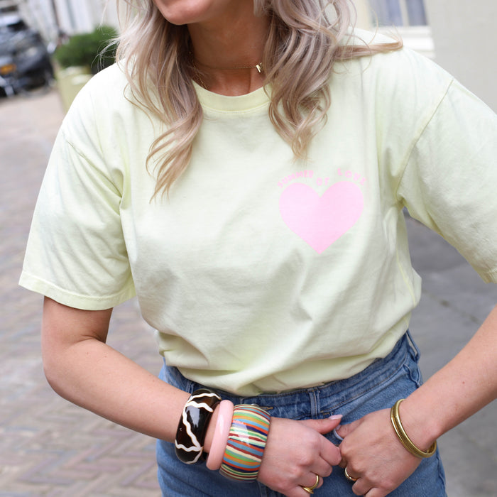 Summer to love heart tee geel