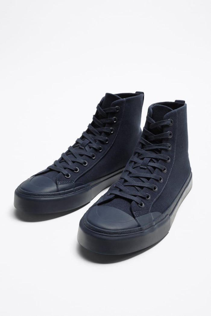 Navy Blue / 39