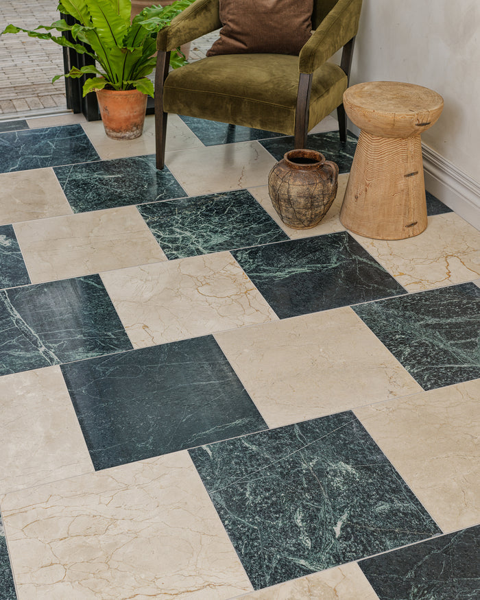 Versailles Marble Vert Honed||versailles-marble-creme-honed