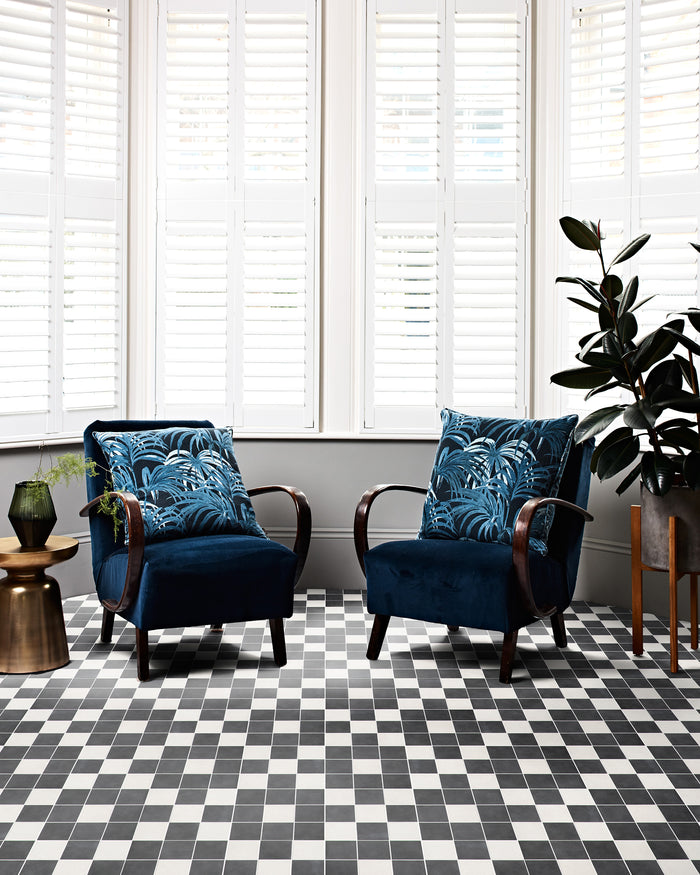 Victorian Style™ Porcelain Chess Mono B||victorian-style-porcelain-grand-finchley-pattern