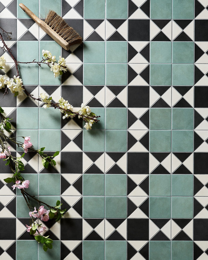 Victorian Style™ Porcelain Finchley Pattern Forest Green