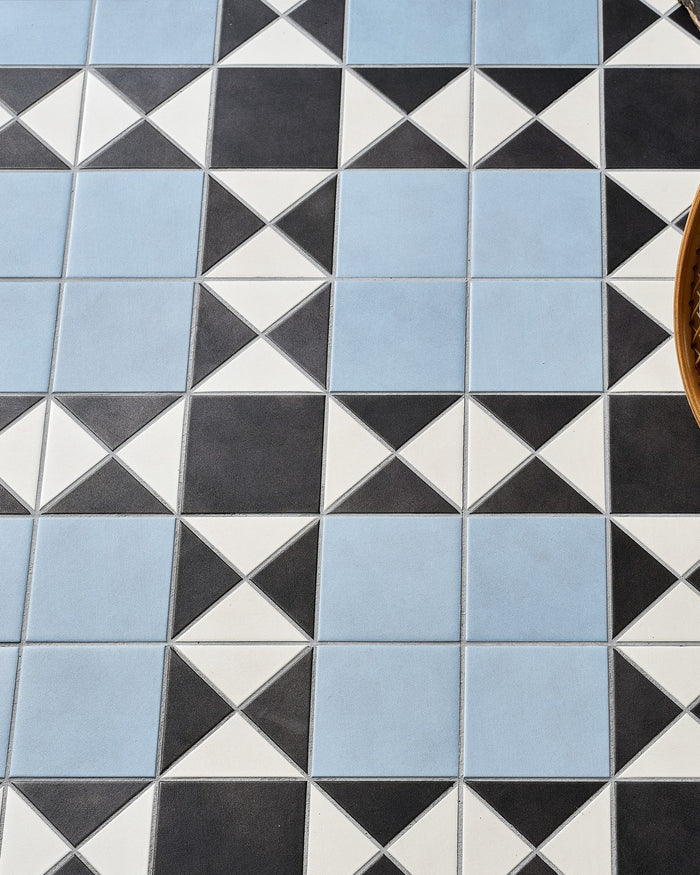 Victorian Style™ Porcelain Finchley Pattern Sky Blue