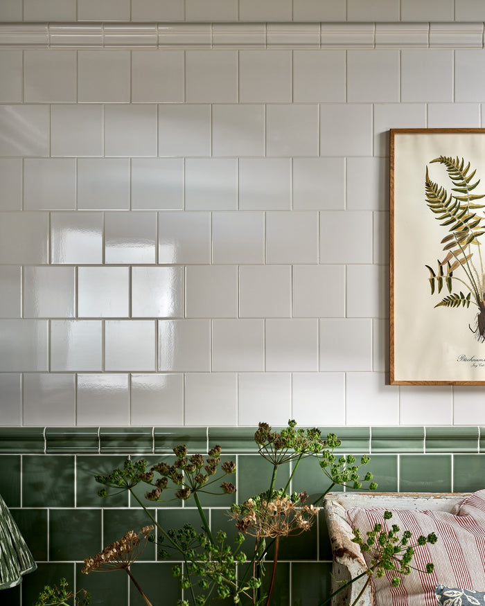 Victorian Style™ Wall Ceramic Cabbage Green Dado
