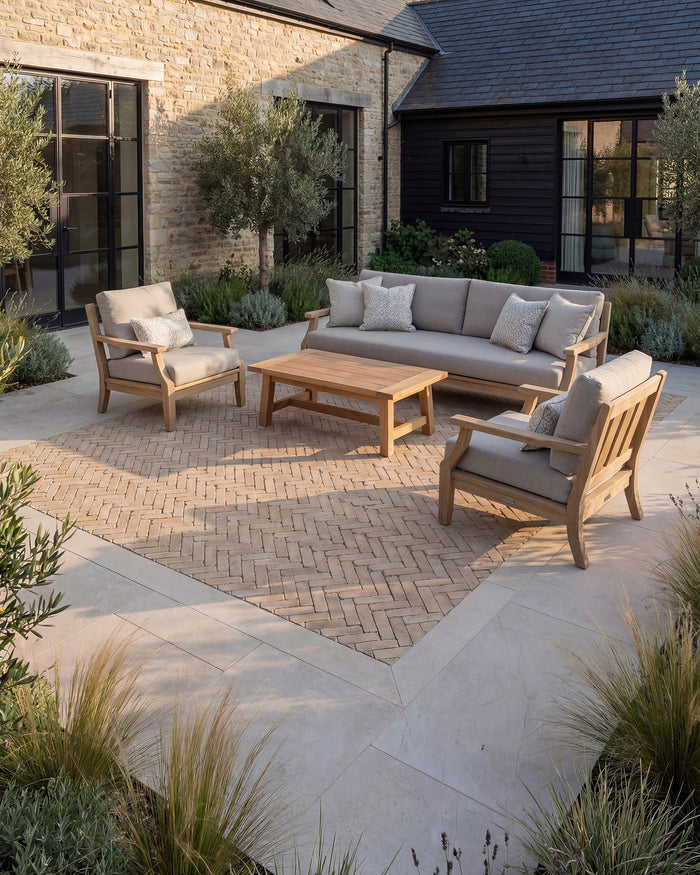 Winchester Porcelain Paving Textured||Flanders-Buff-Tumbled-Clay-Pavers
