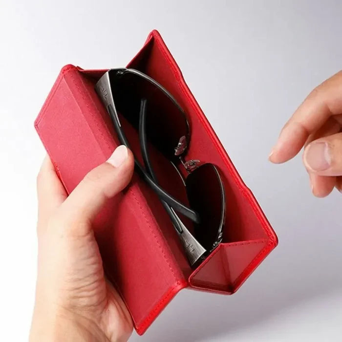 WIZ® folding glasses case in carbon fiber and NAPPA leather — DEFF