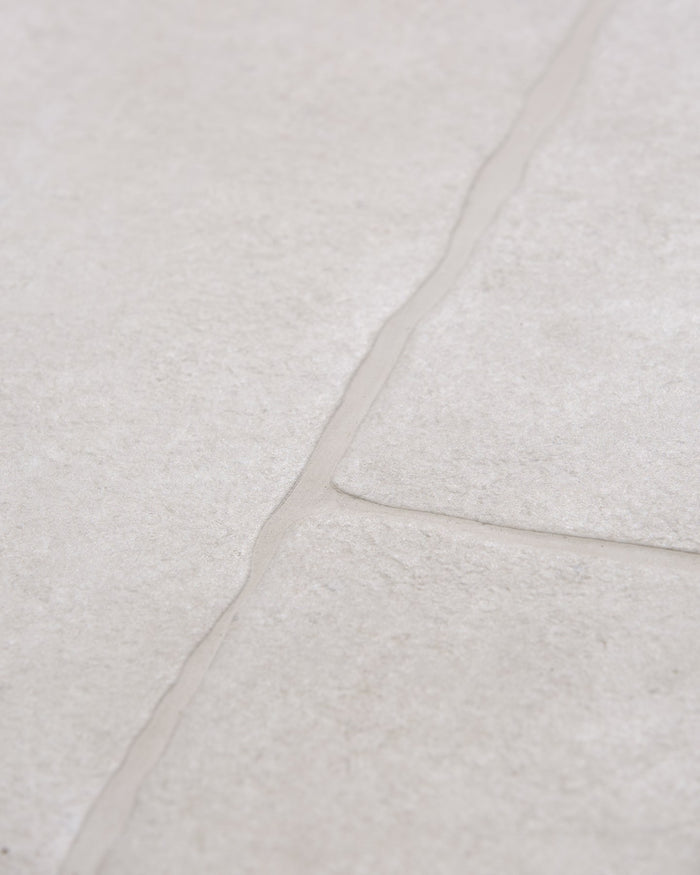Wychwood Claire Porcelain Paving Textured