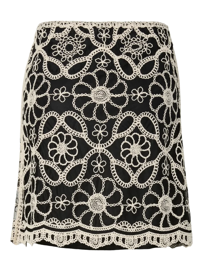 YAS Cilia crochet skirt black